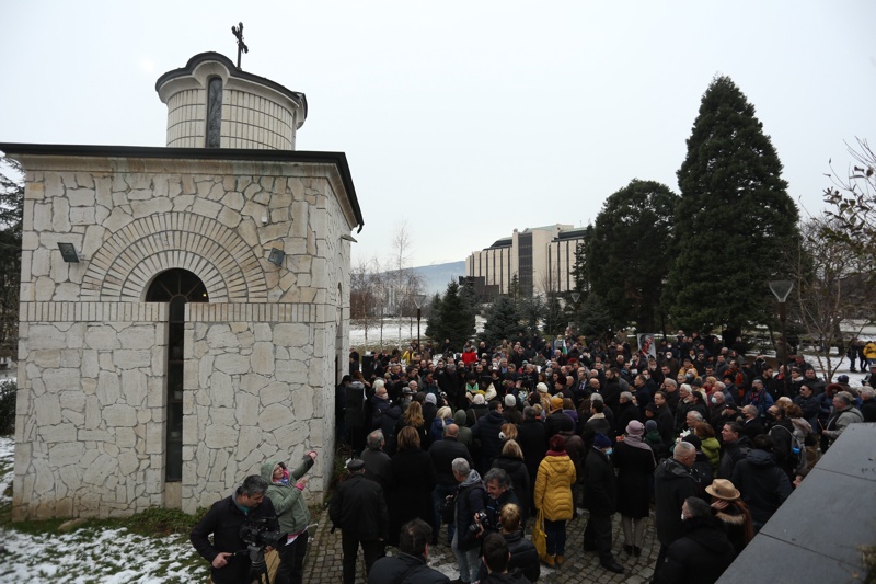  панихида пред параклиса и мемориала на жертвите на комунизма