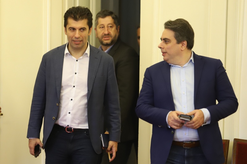 СподелиМинимални рокади в кабинета прогнозира министърът на финансите Асен Василев,