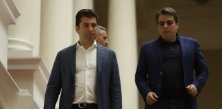 Кирил Петков и Асен Василев