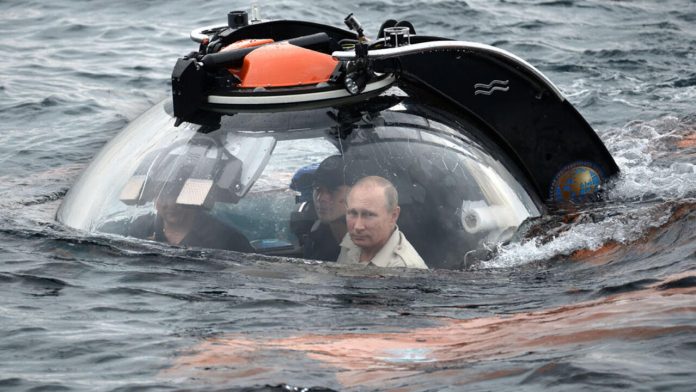 Путин - подводница