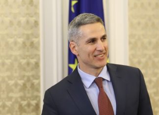 Андрей Гюров