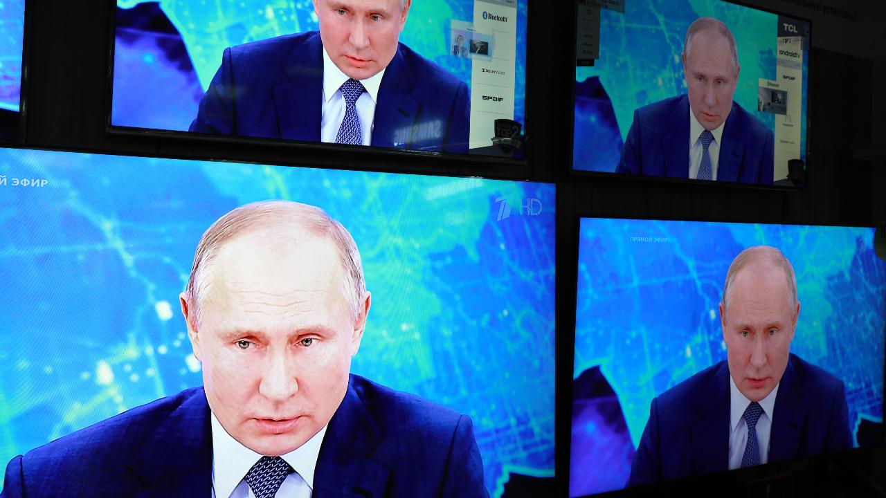 Руският президент Владимир Путин е инструктирал министъра на отбраната Сергей