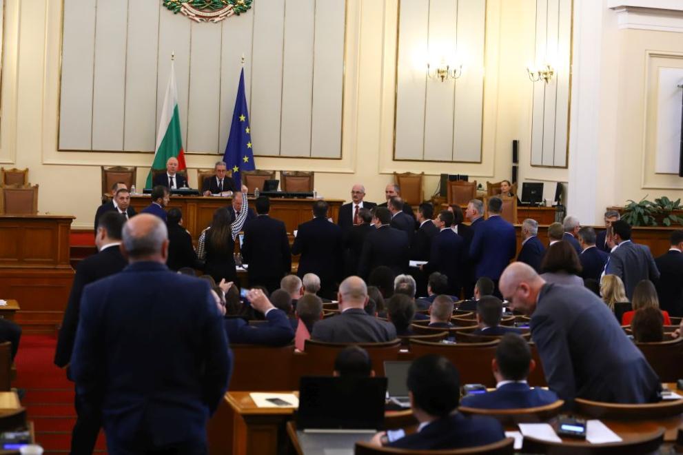 Депутатите обсъдиха на първо четене три законопроекта за противодействие на