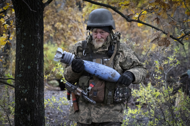 Украински войник край Бахмут Донецка област Снимка БТАОбобщаваме по важните събития