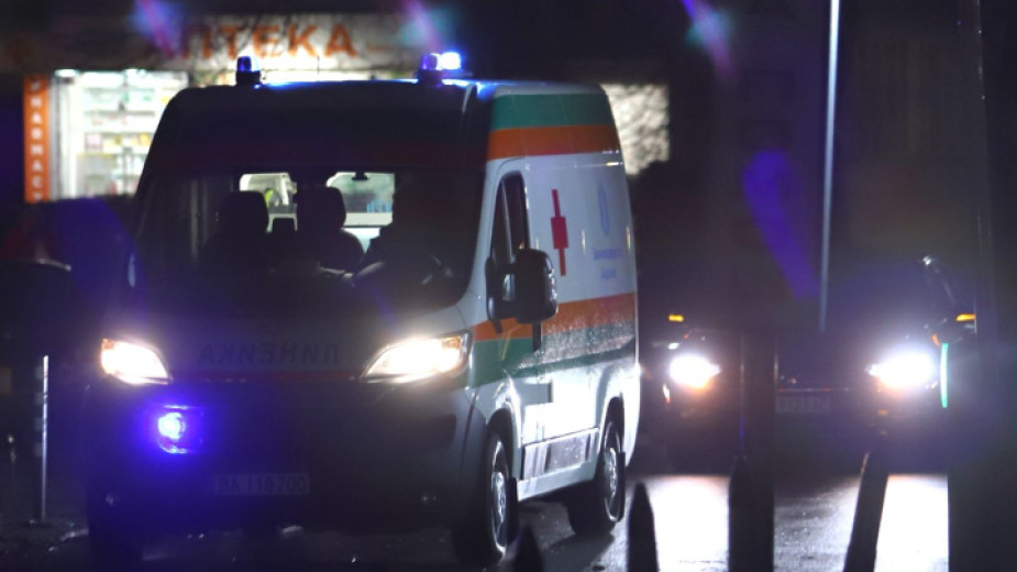 Линейка откара пребития българин във ВМА. Снимка: БГНЕСЖестоко пребит беше