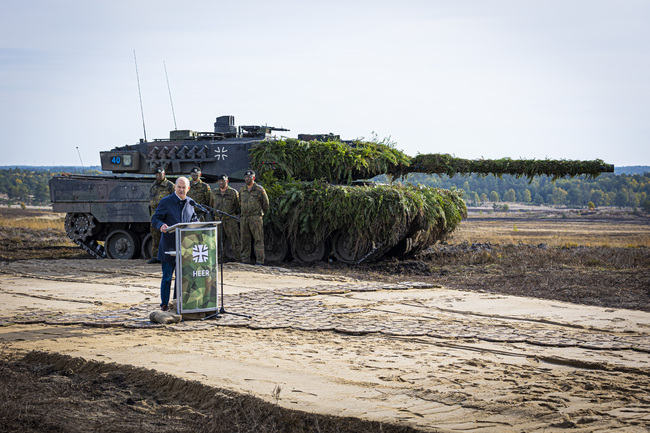 снимка БТАГермания ще изпрати танкове Леопард 2 на Украйна и