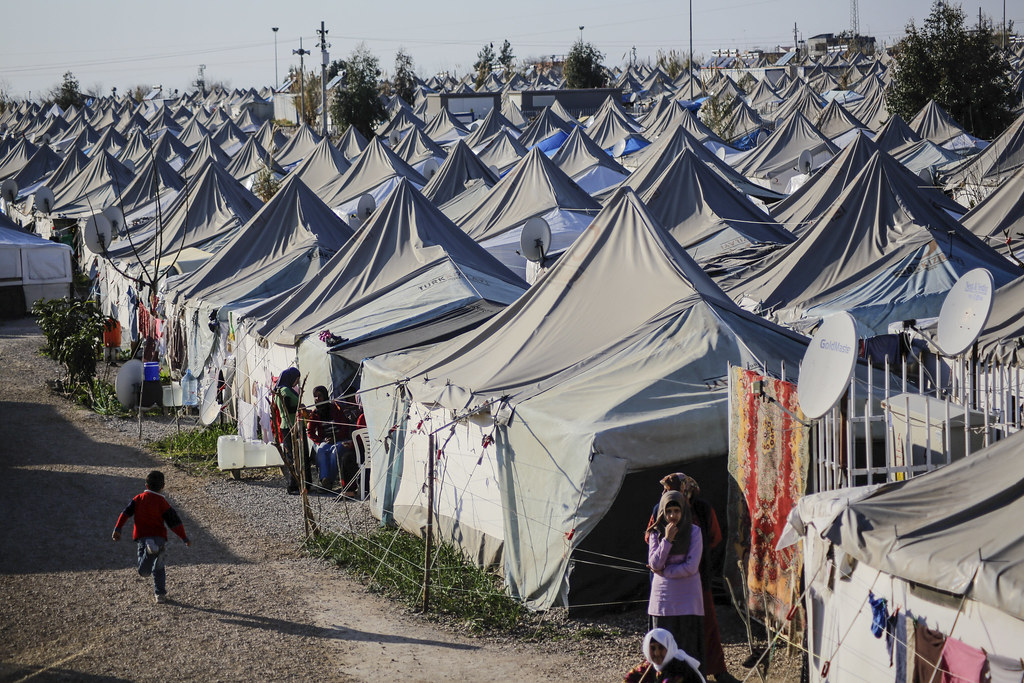 Бежански лагер на сирийско турската граница Случващото се с милионите