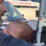 Спасеното бебе в Турция