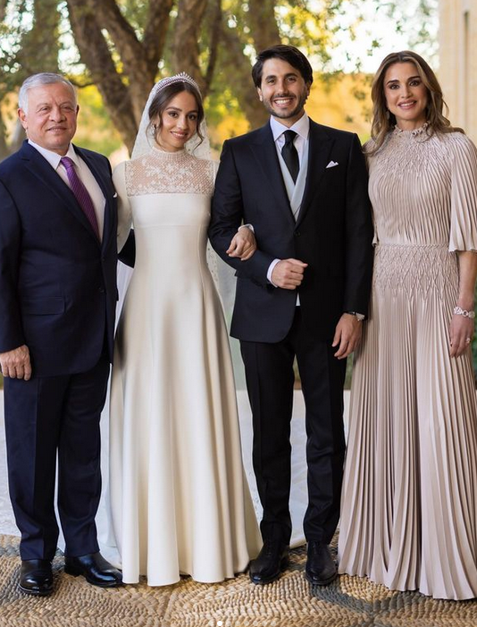 Йорданската принцеса Иман се омъжи за своя партньор финансиста от