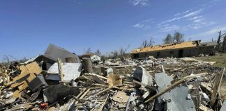 25 загинали след торнадото, връхлетяло щата Мисисипи