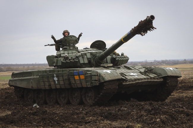 СподелиРуските войски увеличават усилията си да превземат източния украински град