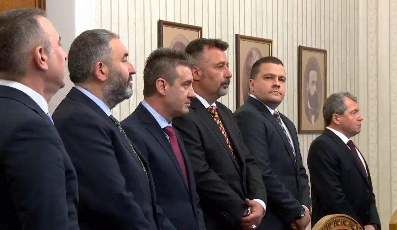 Президентът Румен Радев приключи политическите консултации за съставяне на правителство