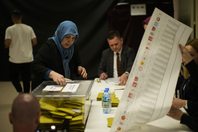Приключи изборният ден в Турция на който гласоподавателите бяха призовани