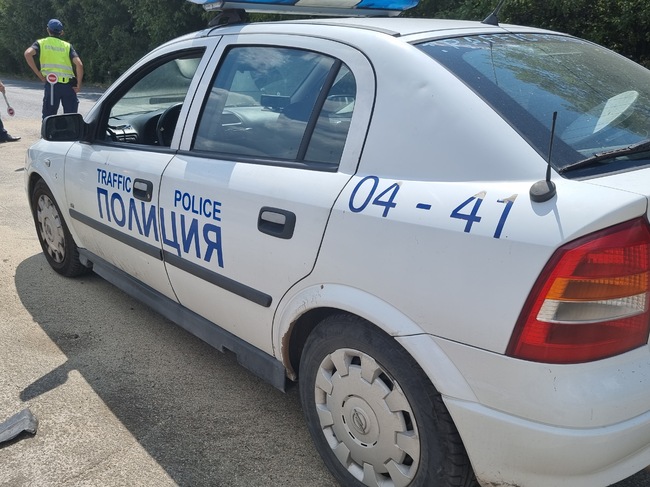 СподелиСлужители на полицейското управление в Горна Оряховица издирват 44 годишен от
