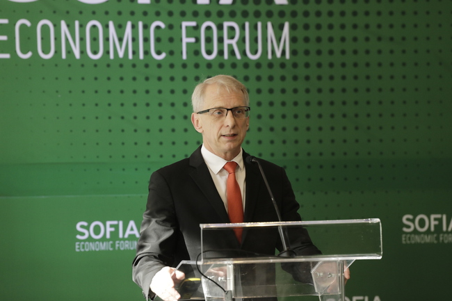 Четвъртият Софийски икономически форум започна днес в София Балкан Палас