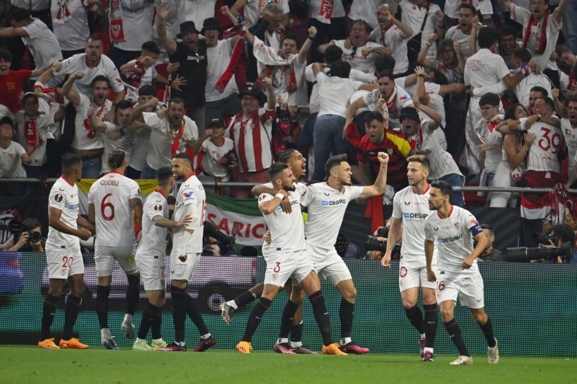 Севиля спечели Лига Европа за седми път в историята си,
