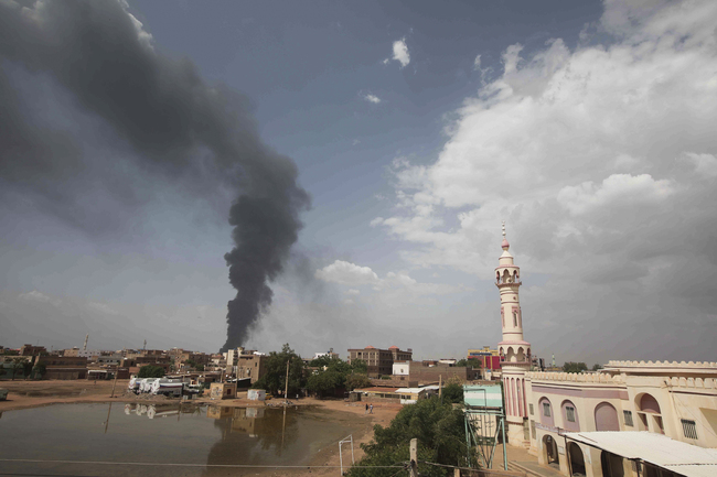 Краят на конфликта в Судан не се вижда Нараства страхът