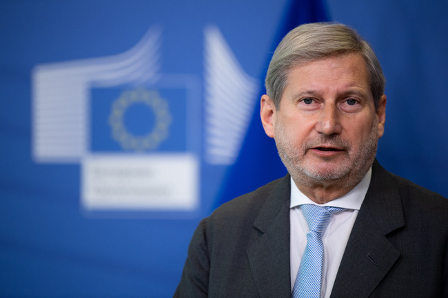 Европейският комисар по въпросите на бюджета и администрацията Йоханес Хан