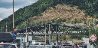 Интензивен трафик на граничните пунктове с Румъния, Гърция и Сърбия
