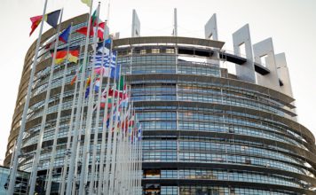 Европейски парламент, евродепутати