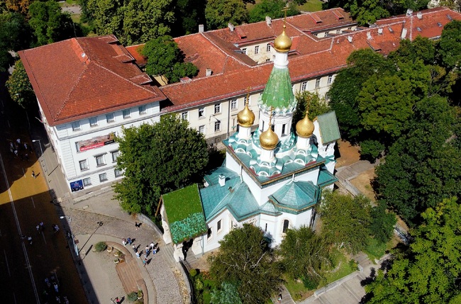 Прокуратурата да провери чия е собствеността на Руската църква в