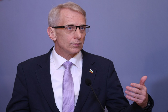 Премиерът Николай Денков обяви че е изпратил на президента Румен
