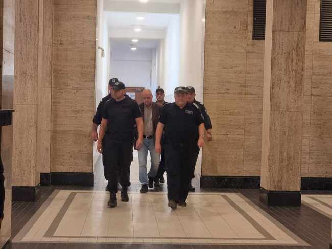 Софийски градски съд освободи без мярка за неотклонение прокурора от