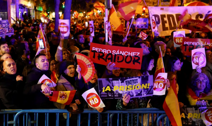 Испания протести