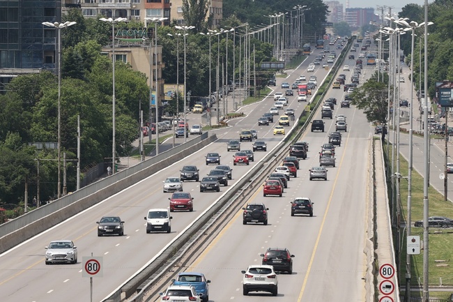 СподелиНискоемисионната зона НЕЗ за автомобили в София влиза в сила