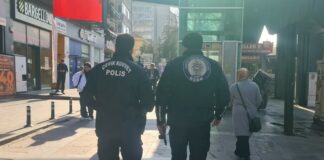 Един човек е убит при въоръжено нападение срещу църква в Истанбул