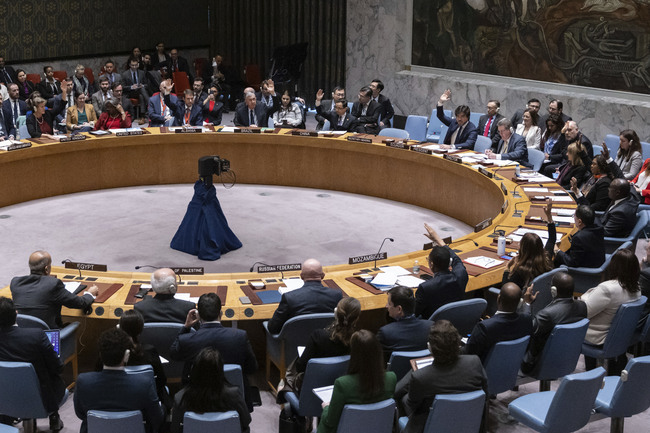 СподелиСъветът за сигурност на ООН прие резолюция призоваваща за незабавно