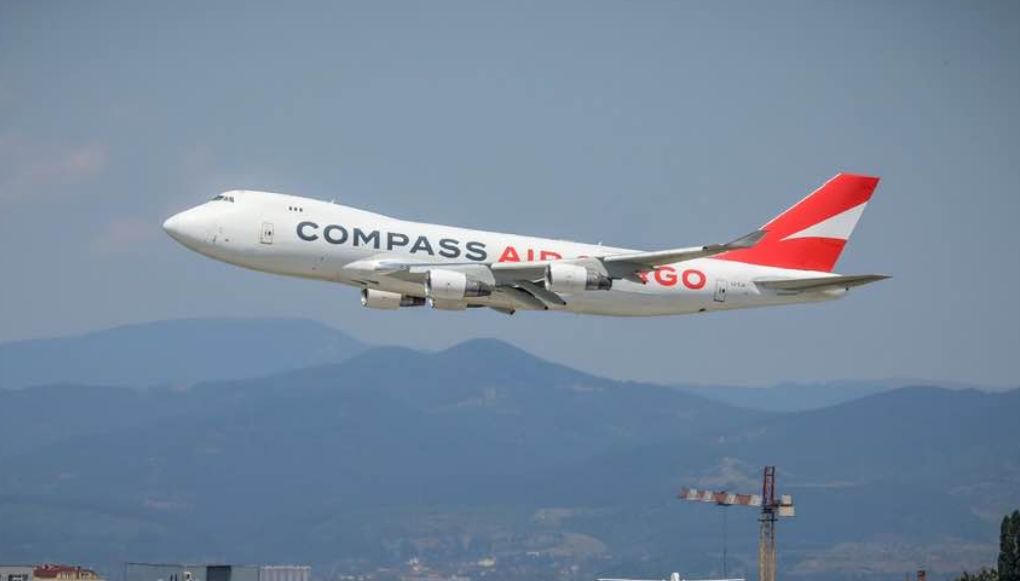 СподелиБългарската карго авиокомпания Compass Air Cargo записа още едно важно