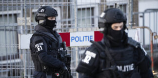 Похитител взе няколко заложници в Нидерландия