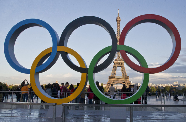 СподелиСветът очаква първите Олимпийски игри след отпадането на ограниченията наложени