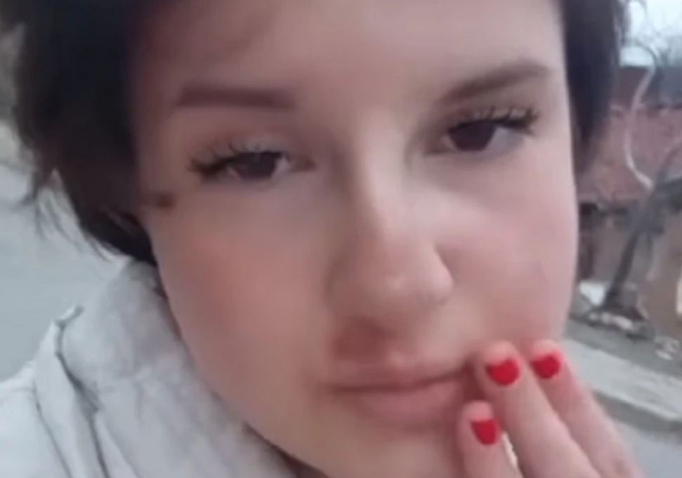 СподелиПродължава издирването на 17-годишната Ивана от Дупница. Вече девети ден