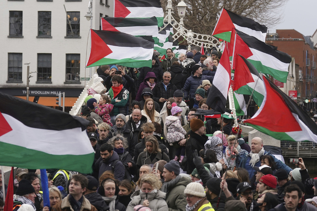 СподелиИрландското правителство се очаква да обяви днес, че признава палестинската