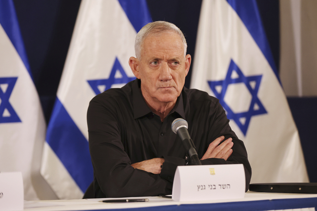 Израелският министър на отбраната Йоав Галант