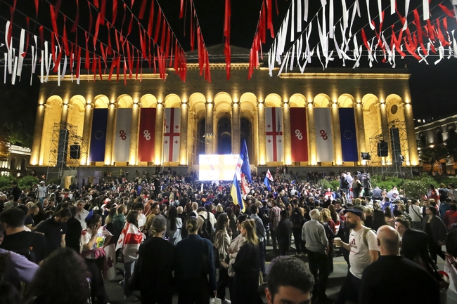 СподелиПредседателят на грузинския парламент Шалва Папуашвили заяви че е подписал