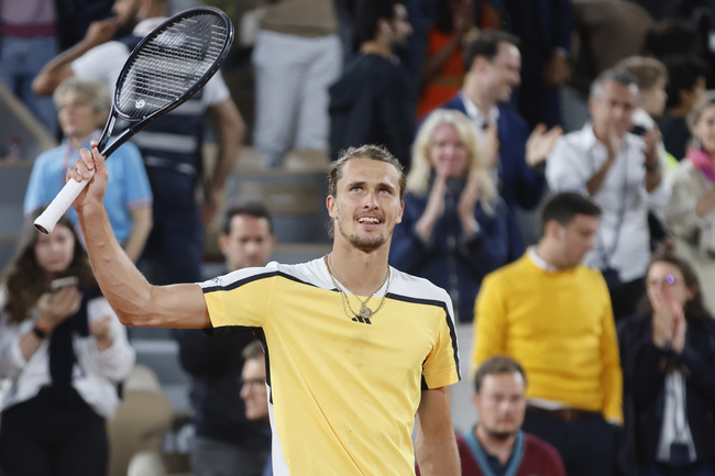 СподелиГерманският тенисист Александър Зверев се класира за финал на Откритото