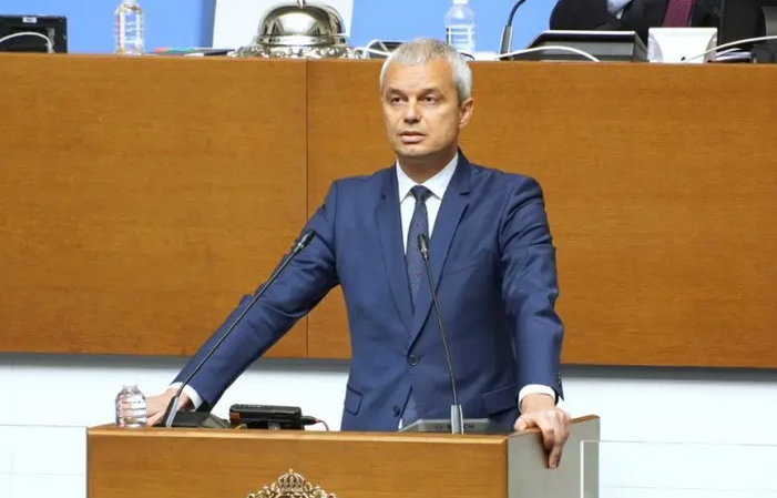 СподелиИ в този парламент Възраждане ще продължи да защитава България