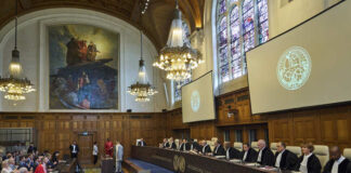 Съдията от Международния съд в Хага Науаф Салам обяви становището на най-висшия съд на ООН относно законността на израелската окупация на палестинските територии.