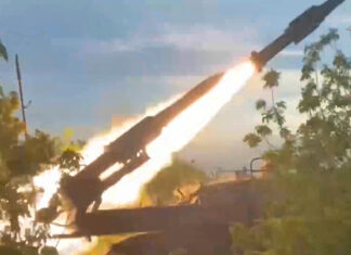 Европейска армия или национална отбрана: войната в Украйна изостря стратегическата дилема на ЕС Ракетна система земя-въздух със среден обсег "Бук-2М" на руската армия обстрелва въздушни цели на неразкрито място в Украйна