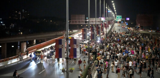 Протест срещу довбива на литий в Сърбия