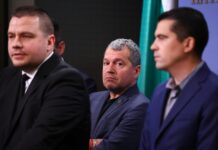 Журналисти в затвора: След младите лекари партията на Слави Трифонов се прицели и в медиите ИТН