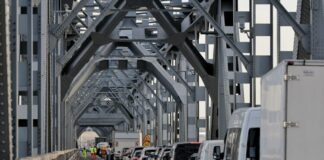 Интензивен е трафикът на някои от граничните пунктове по границата с Румъния