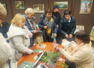 Книгата, посветена на основателя на българския балет Анастас Петров, бе представена в Добрич