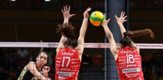 Марица (Пловдив) отстъпи на актуалния носител на трофея във втория си мач от групите на Шампионската лига по волейбол за жени