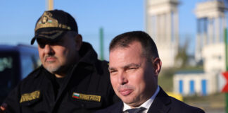 Направихме пътя на нелегалната миграция през нашата територия труден, каза Антон Златанов