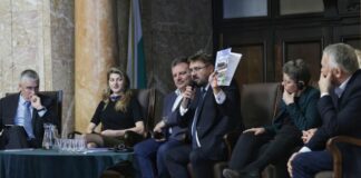 Крайно време е да поставим като обща инициатива ясен план за придобиване на нов научноизследователски кораб на България, каза Кирил Вълчев