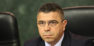 Няма да бъде намаляван съставът на „Гранична полиция“ след 1 януари, ще бъде пренасочен към българо-турската граница, каза Атанас Илков